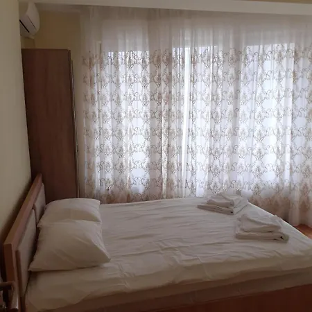 Augustin Mamaia Nord Apartment *