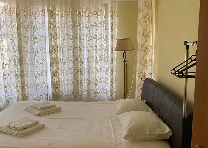 Augustin Mamaia Nord Apartment *